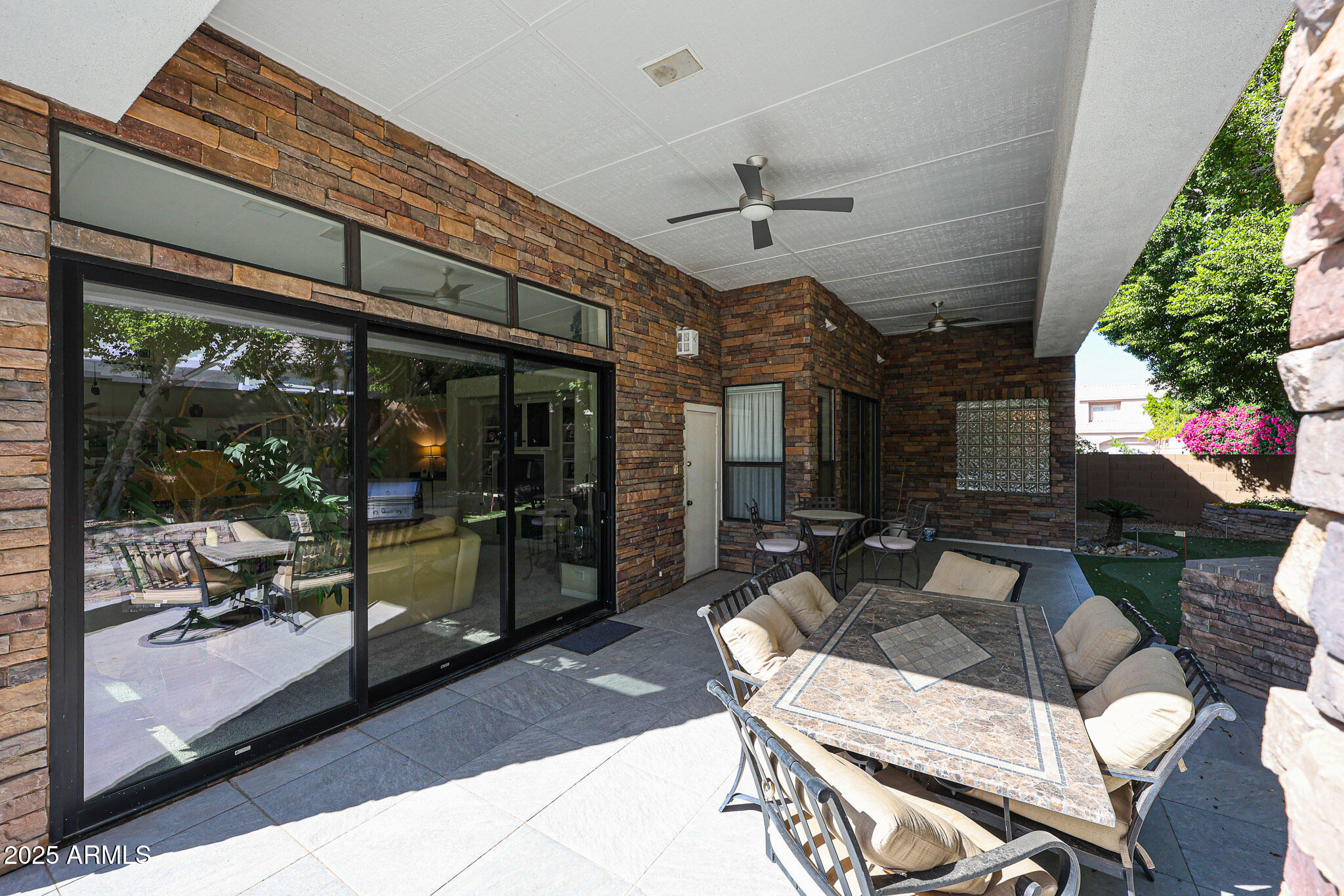 2012 E GLENN Drive