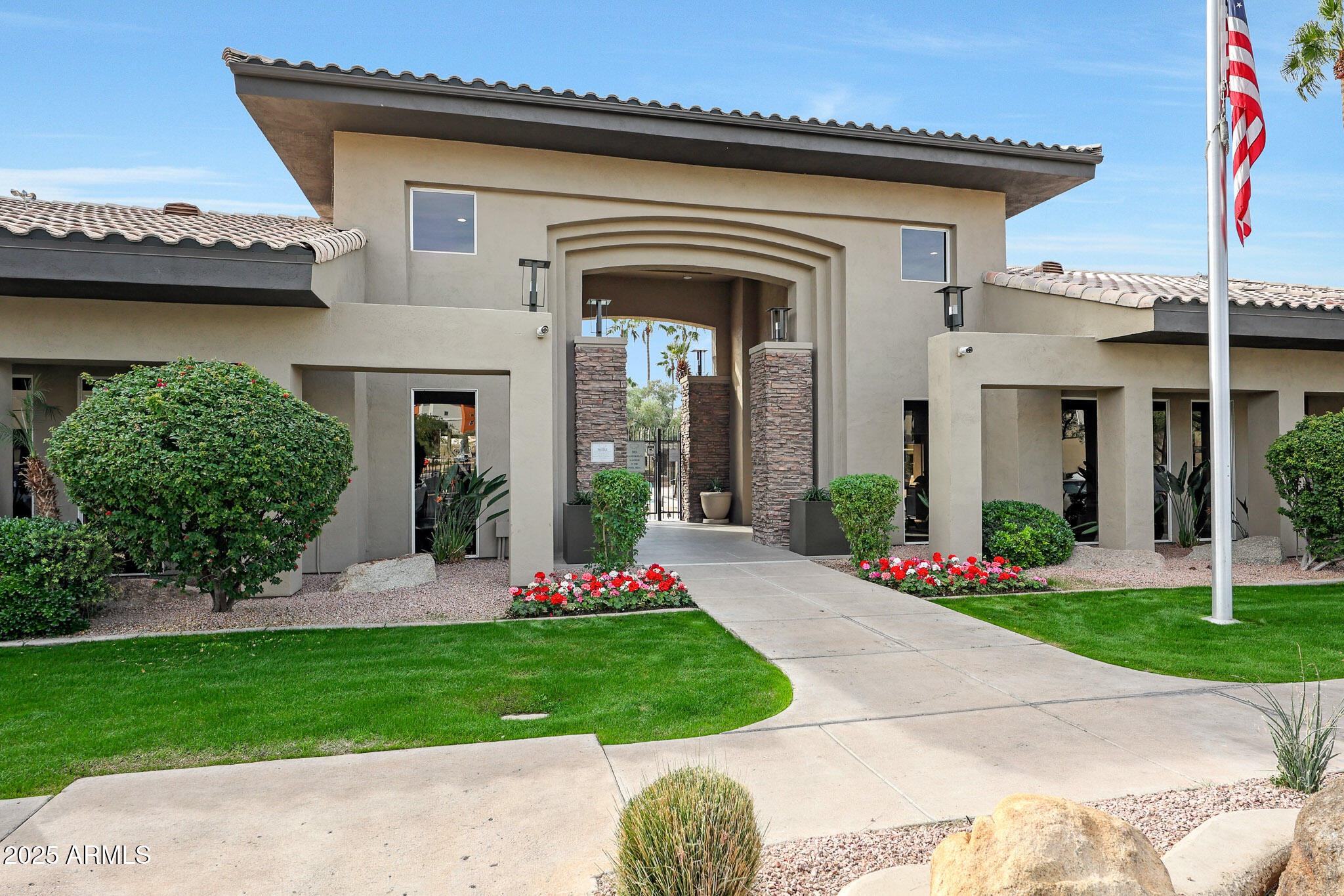 7009 E ACOMA Drive, 2062