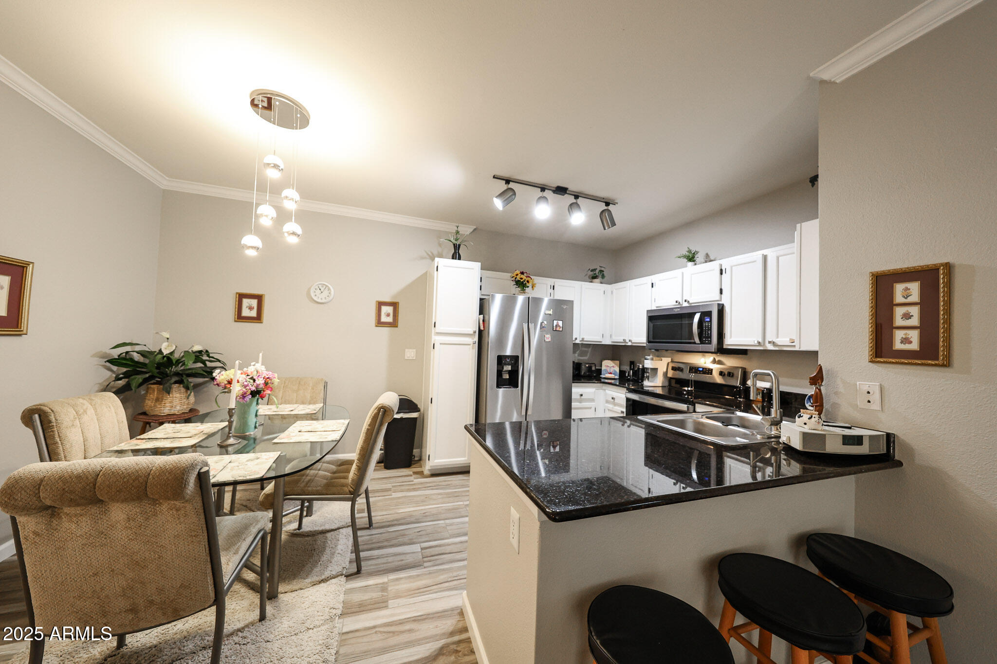 7009 E ACOMA Drive, 2062