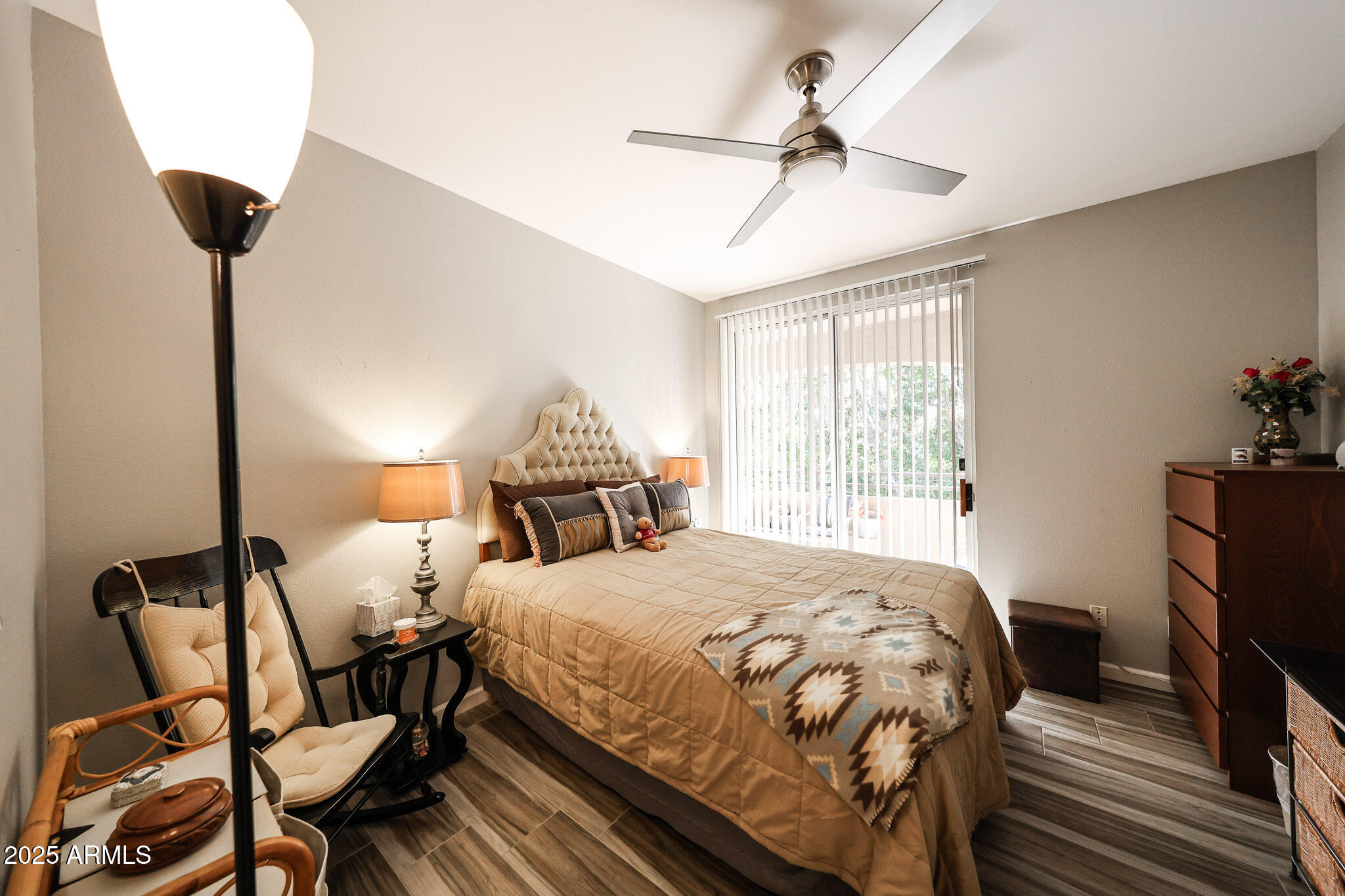 7009 E ACOMA Drive, 2062