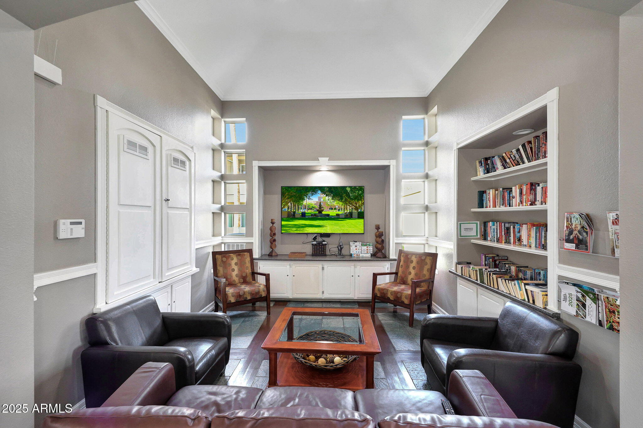 7009 E ACOMA Drive, 2062