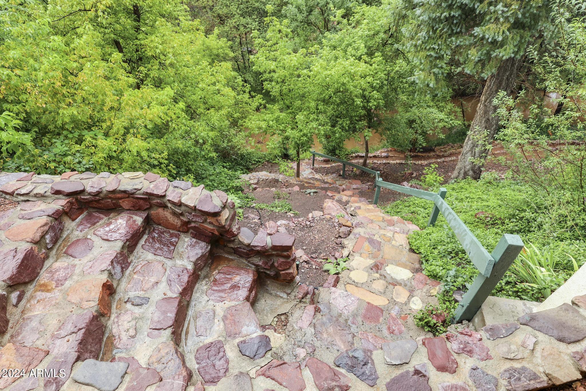 4678 N BEAR FLAT Road