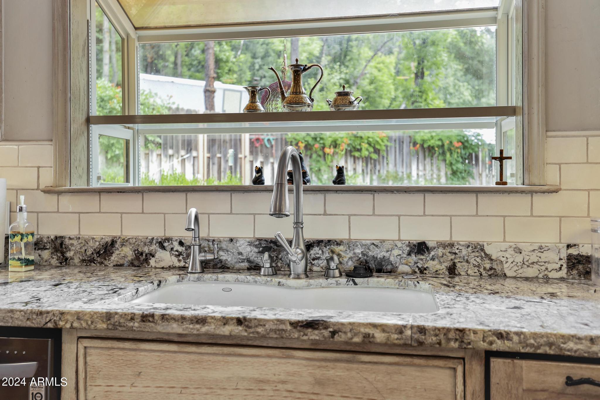 4678 N BEAR FLAT Road