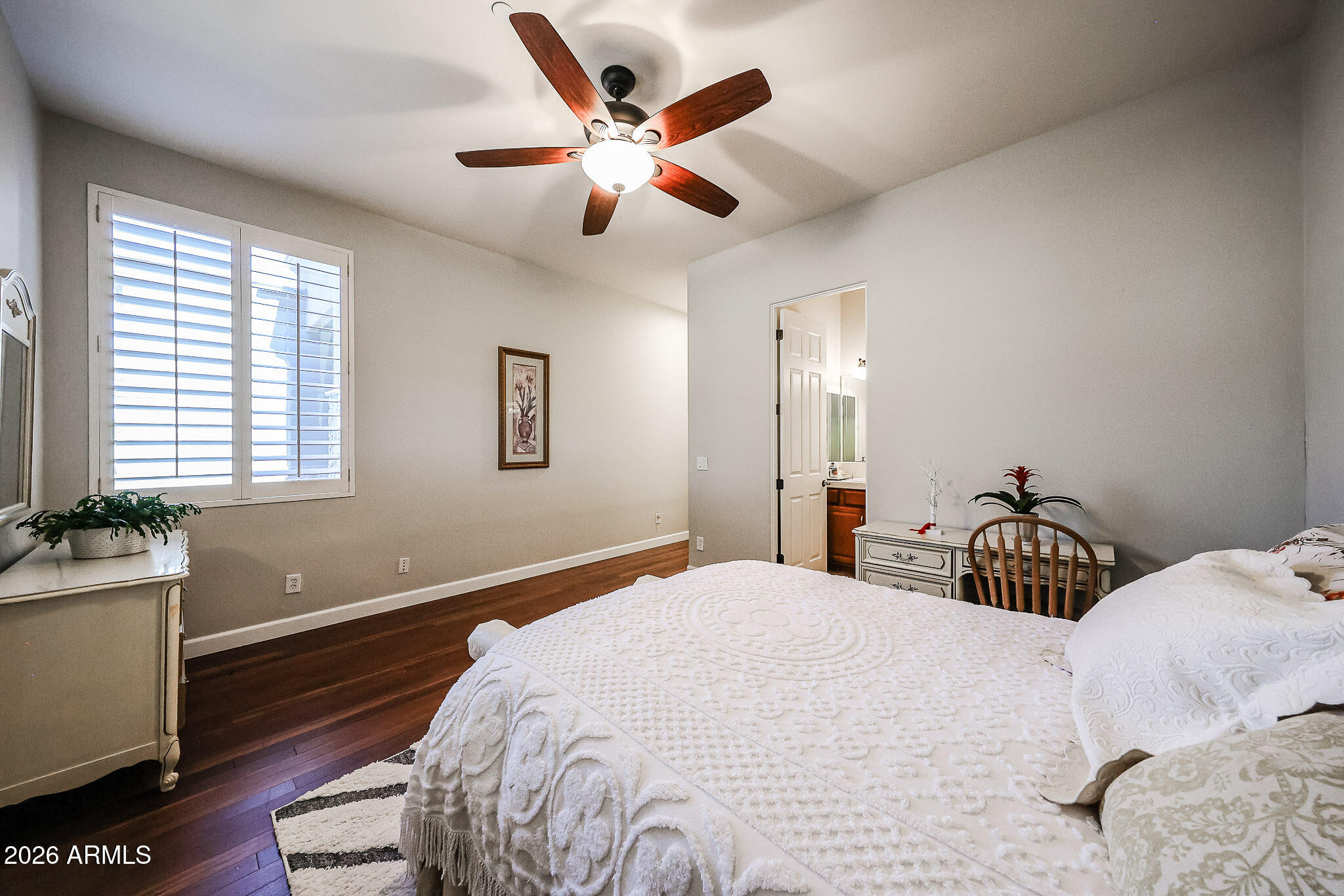 10727 N SKYLINE Drive