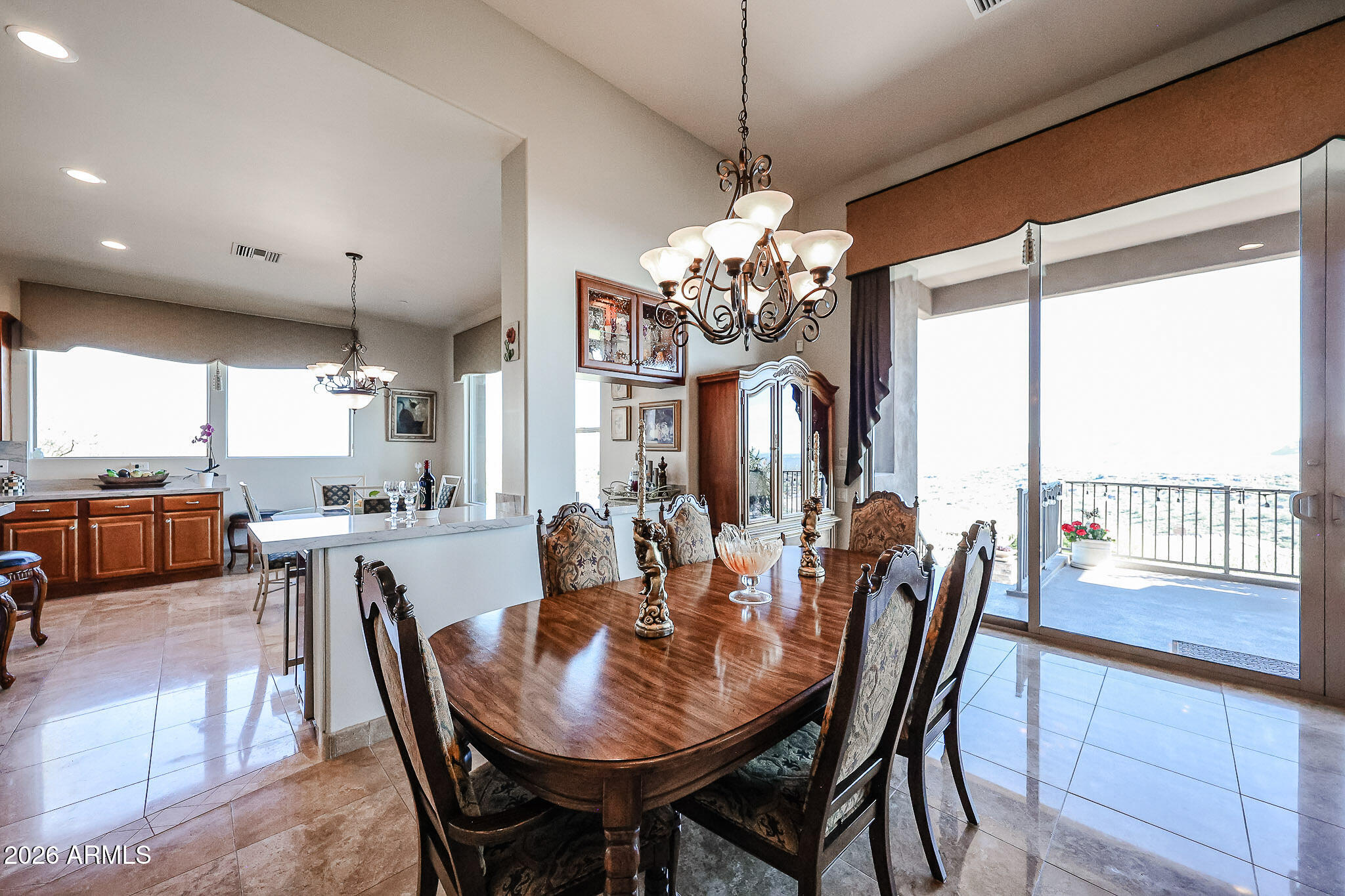 10727 N SKYLINE Drive