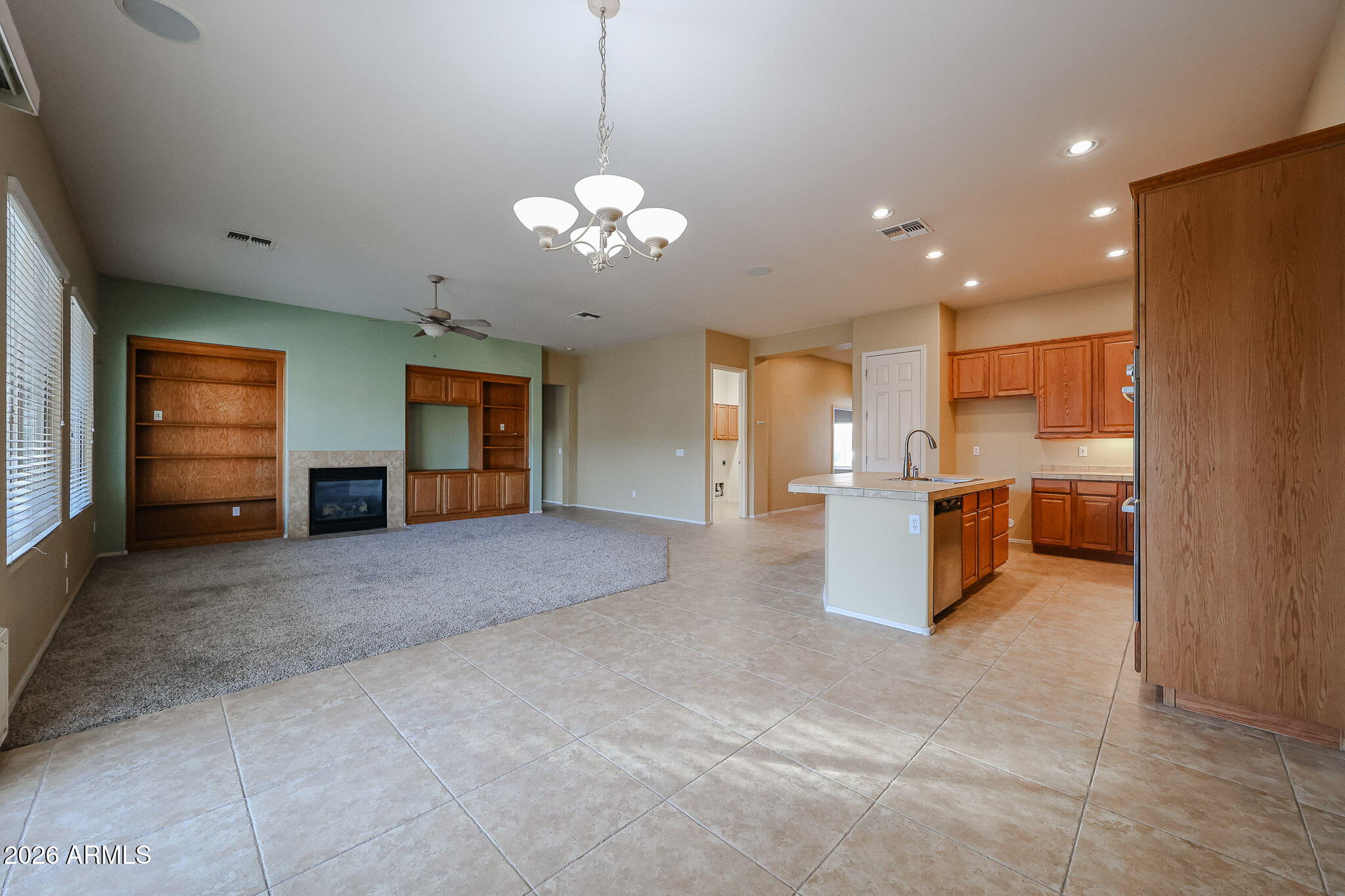 3113 E BOSTON Street