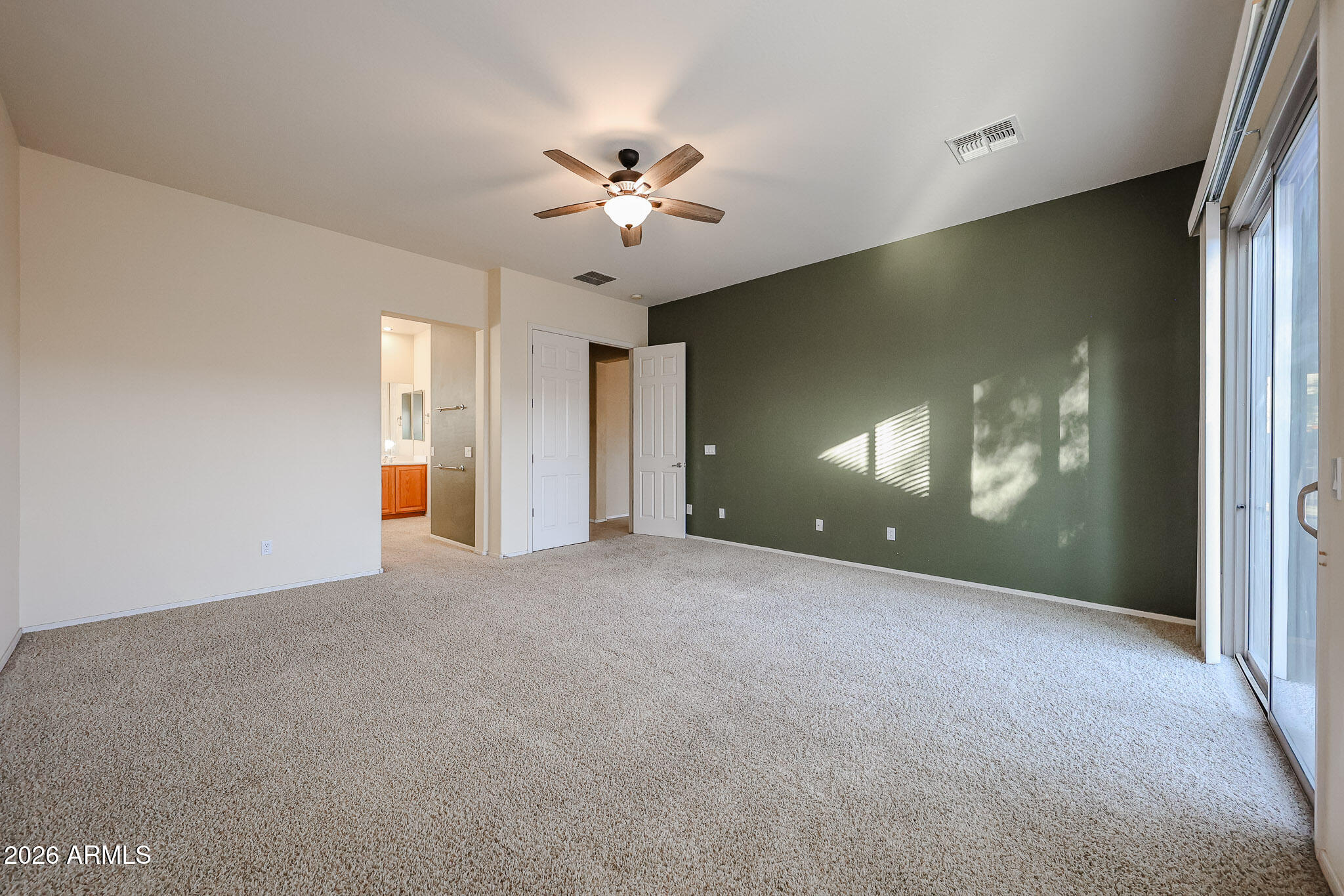 3113 E BOSTON Street