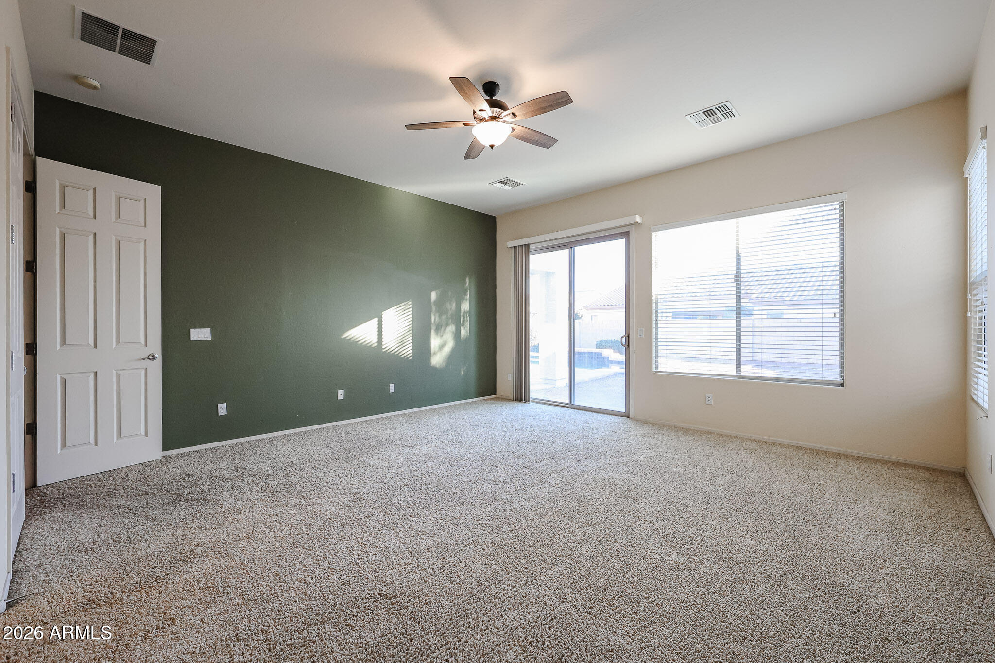 3113 E BOSTON Street