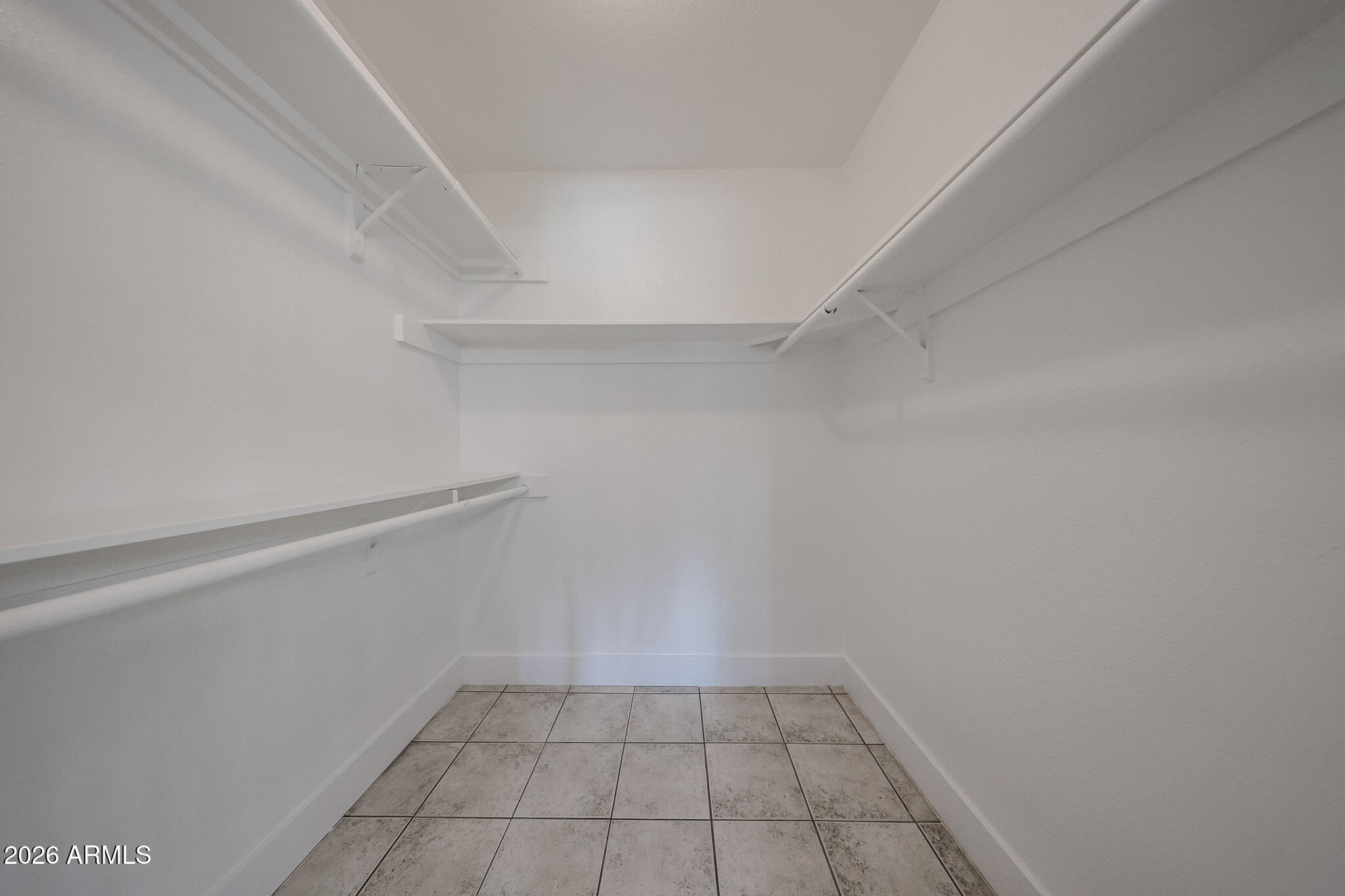 1341 E GARNET Circle