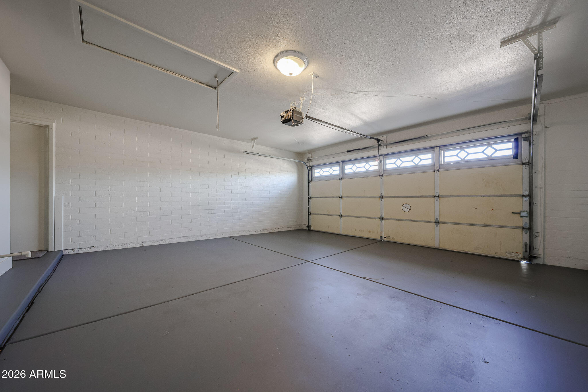 1341 E GARNET Circle