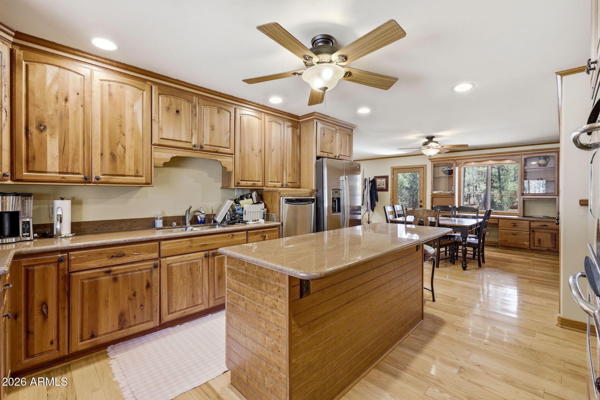 212 W HOMESTEAD Lane