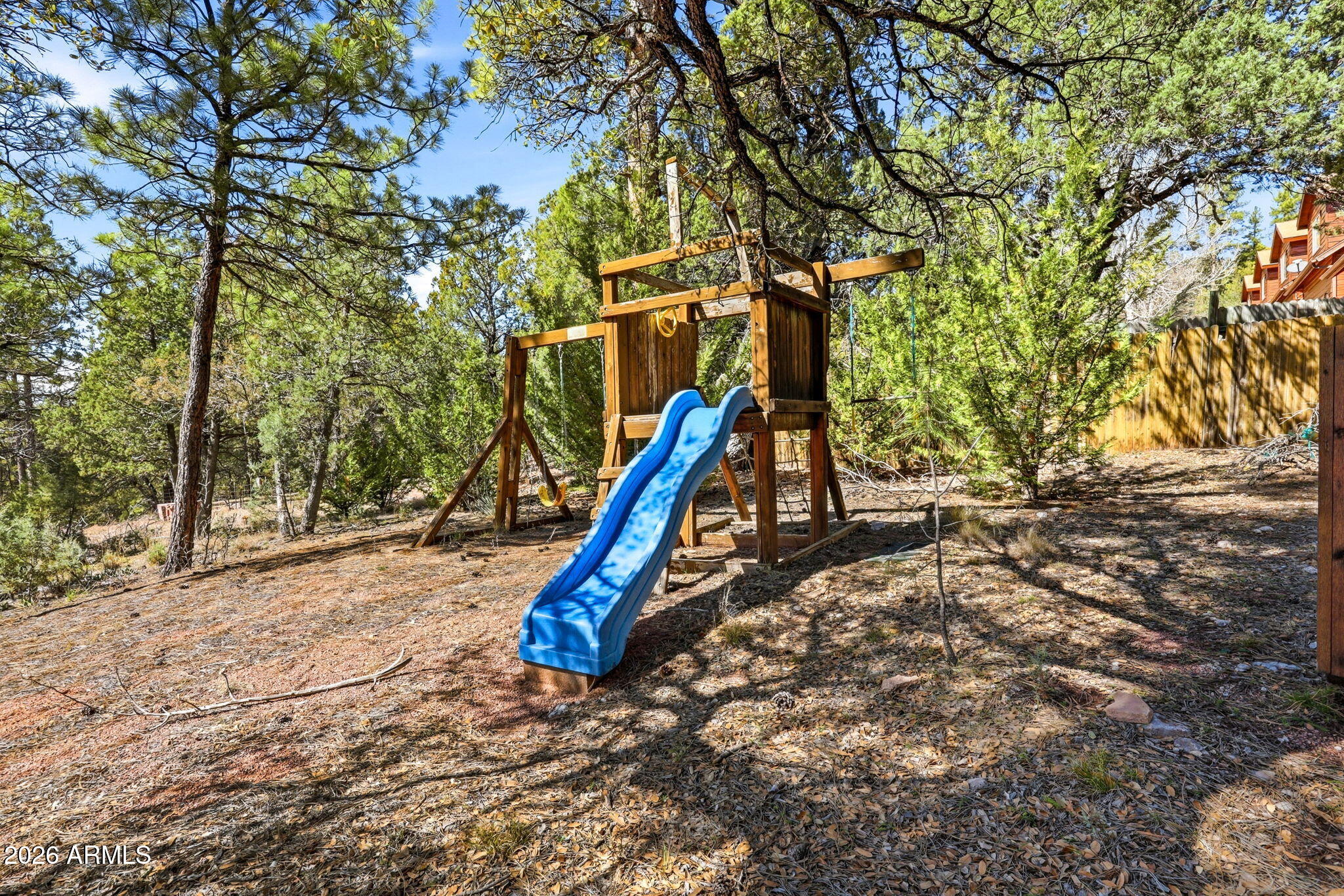 212 W HOMESTEAD Lane