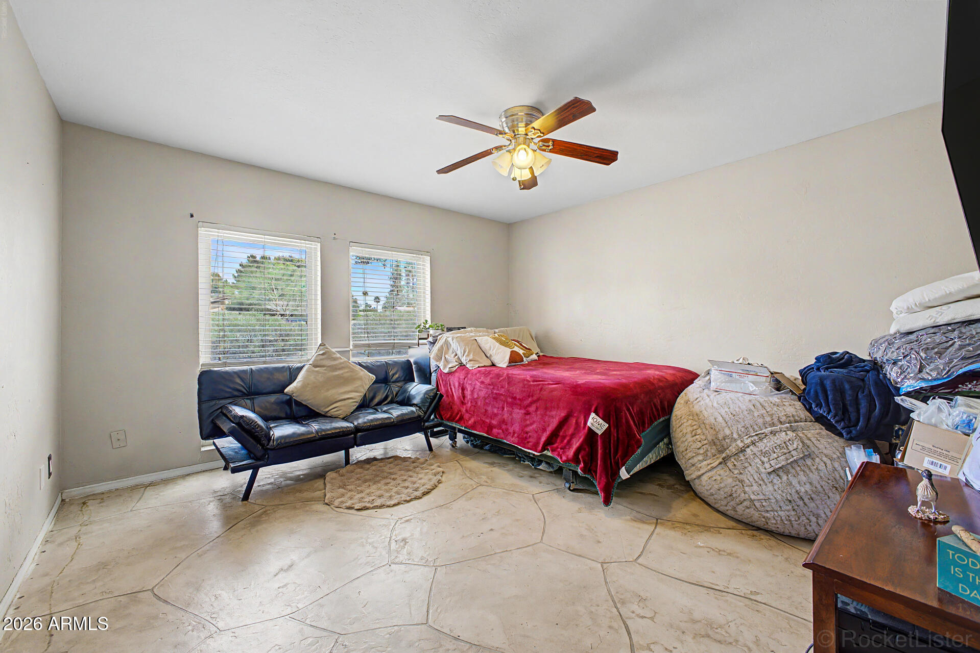 5901 E THUNDERBIRD Road