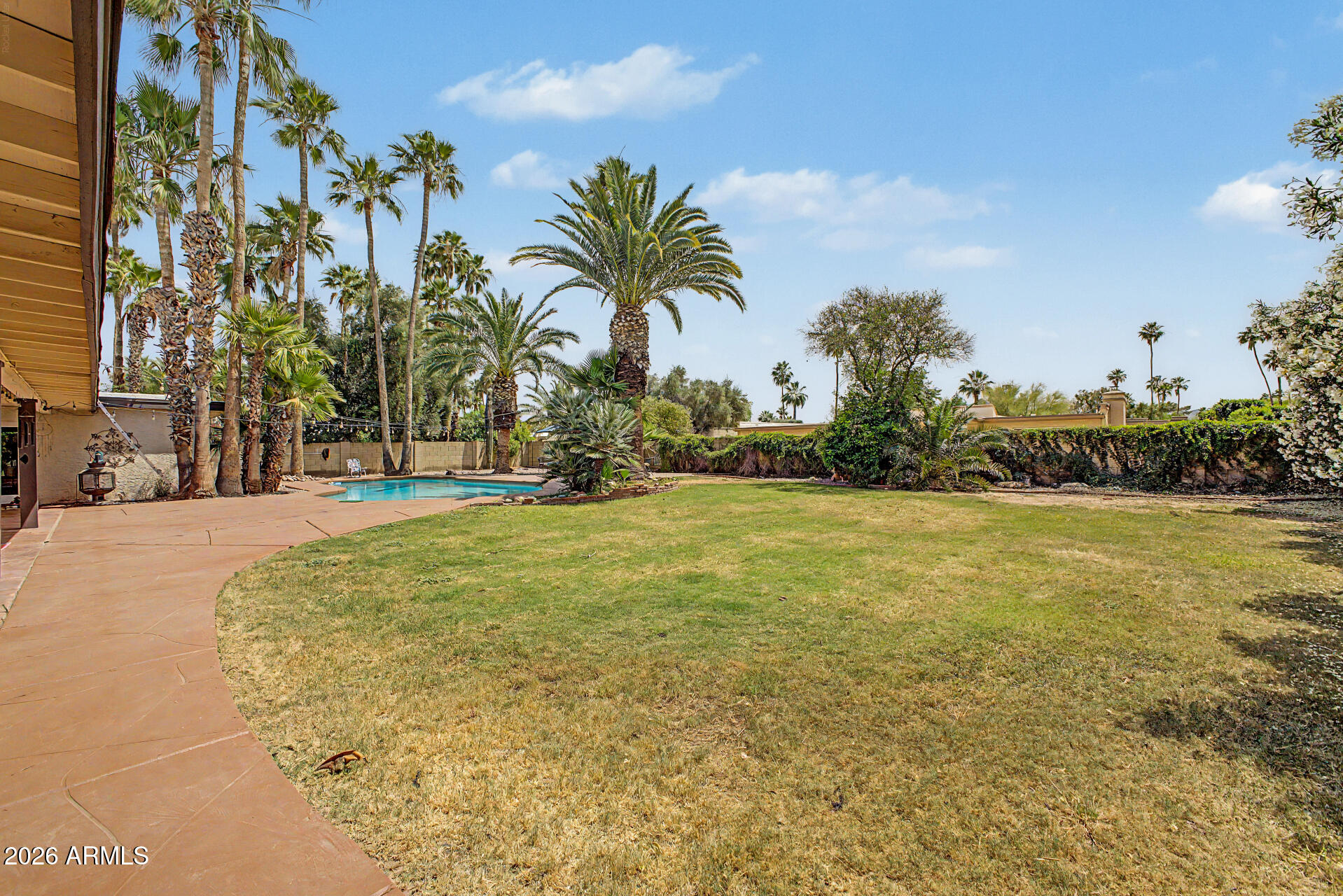 5901 E THUNDERBIRD Road