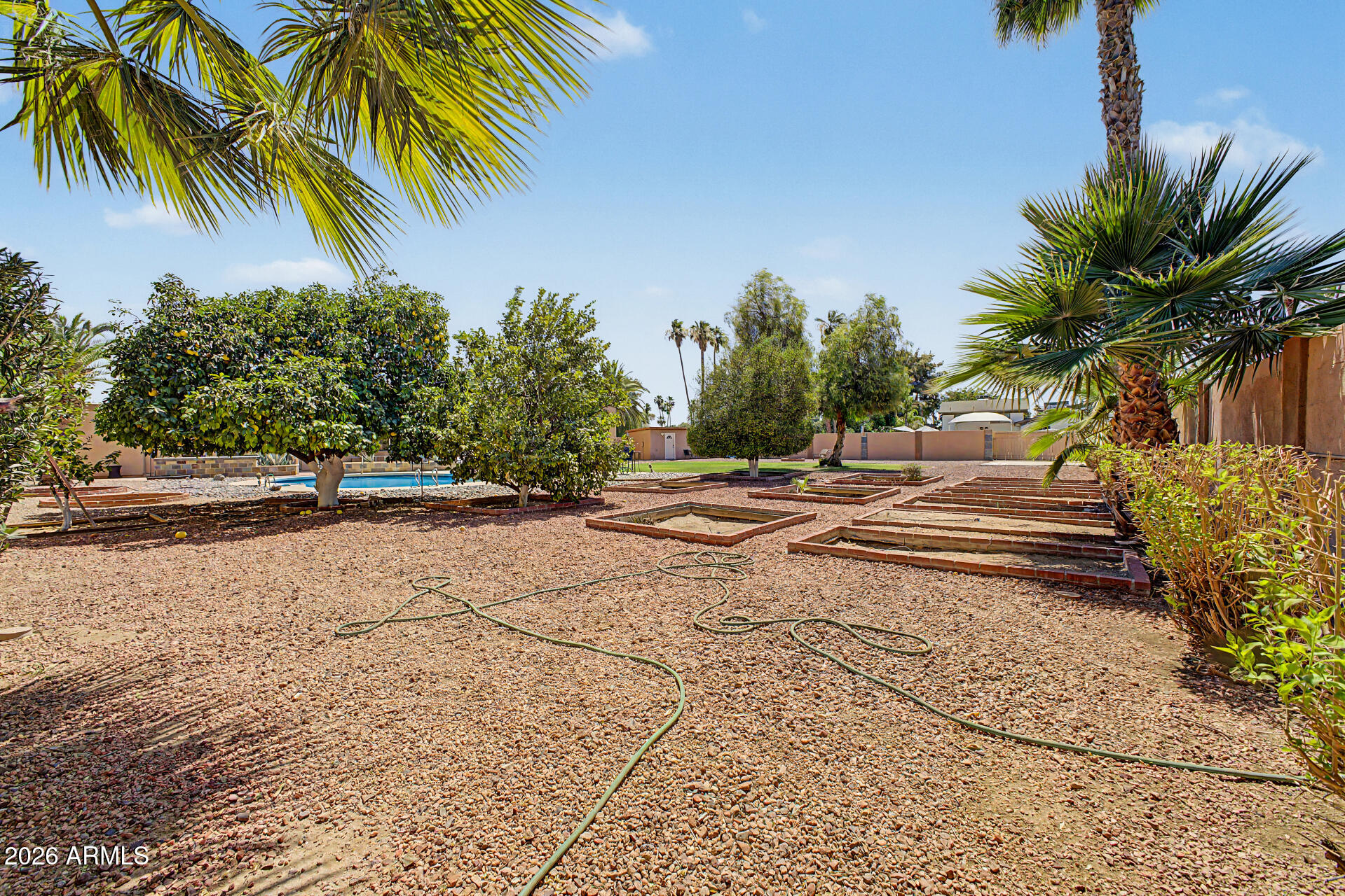 6002 E CORRINE Drive