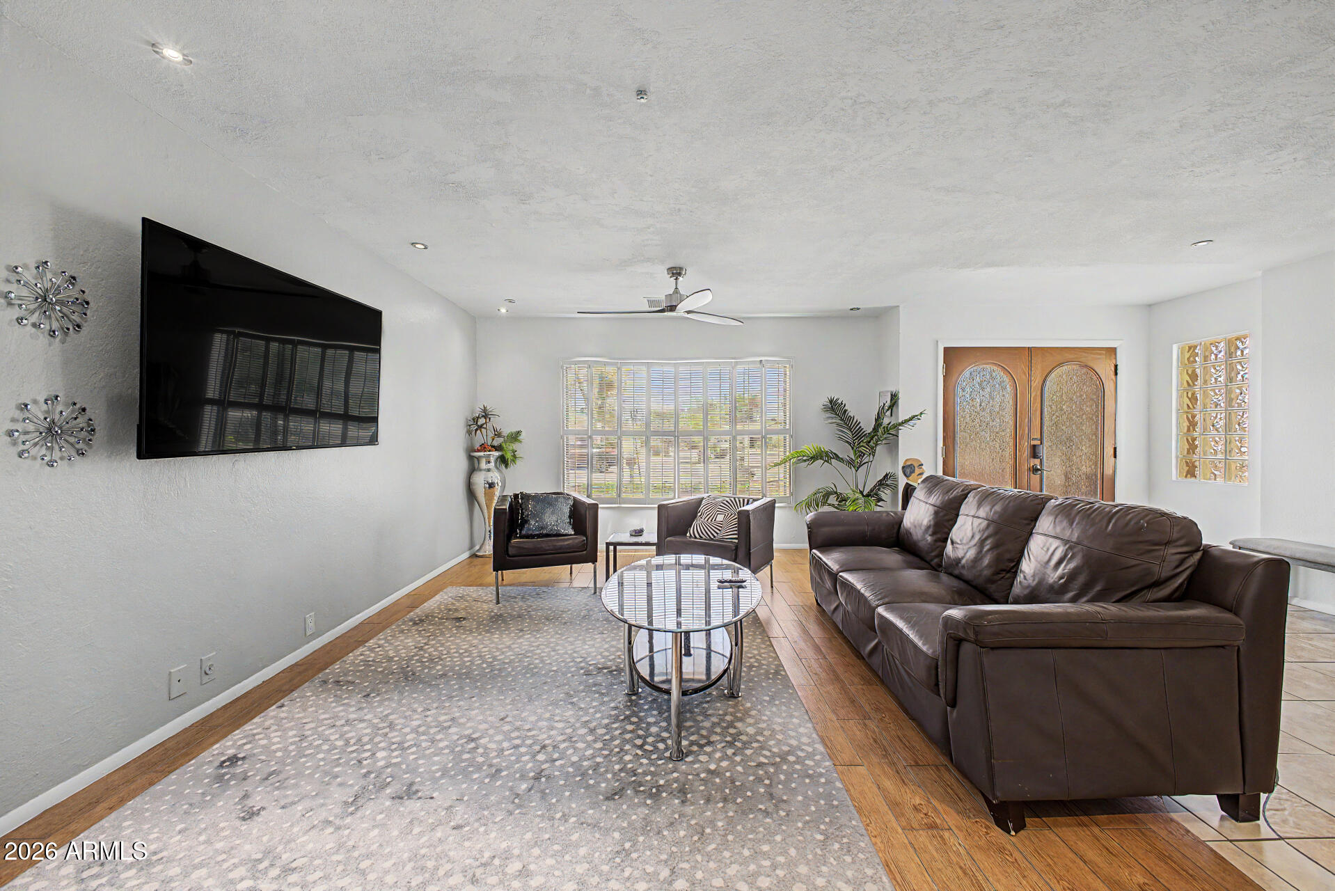 6002 E CORRINE Drive