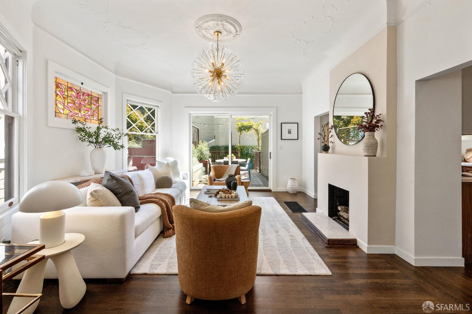 25 Parnassus Avenue