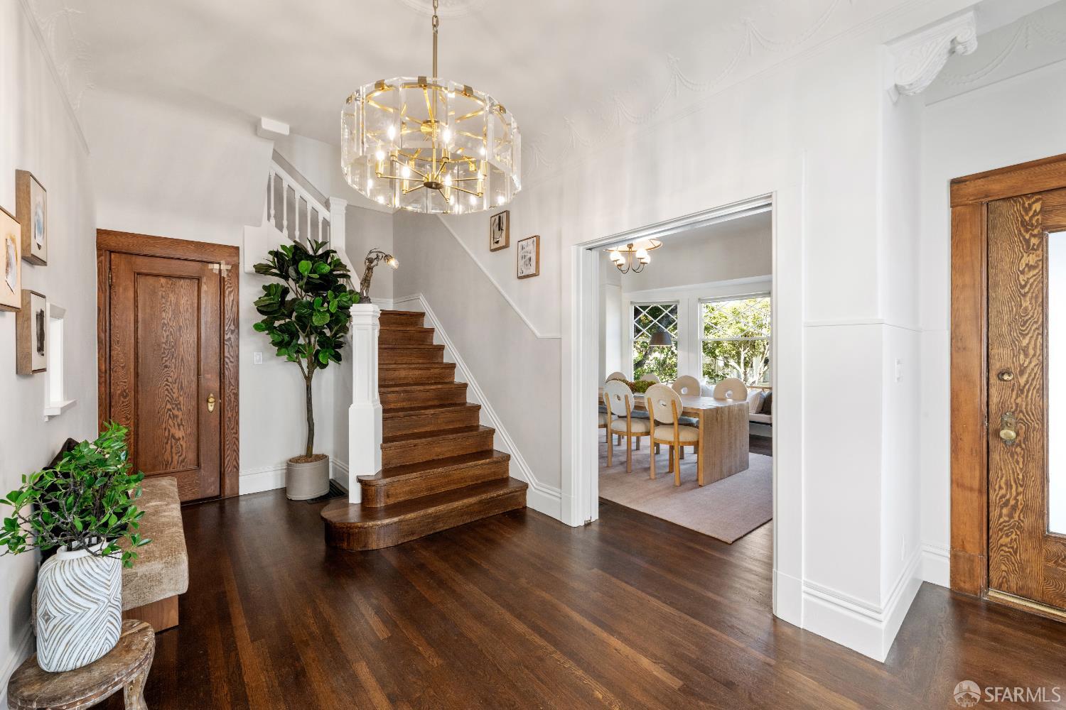 25 Parnassus Avenue