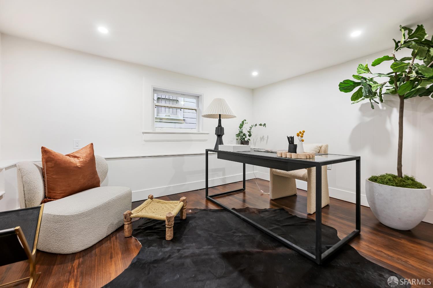 25 Parnassus Avenue