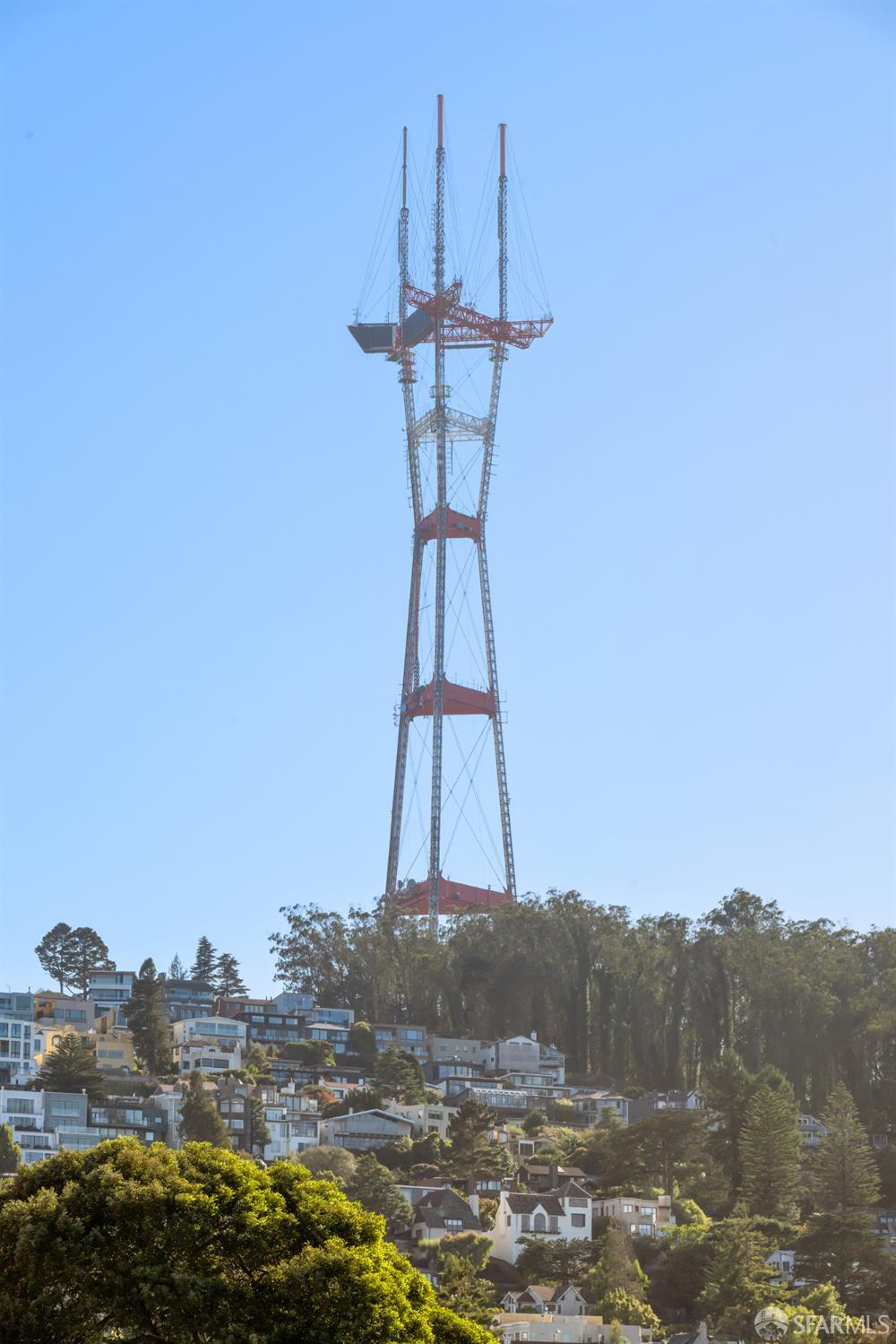 25 Parnassus Avenue