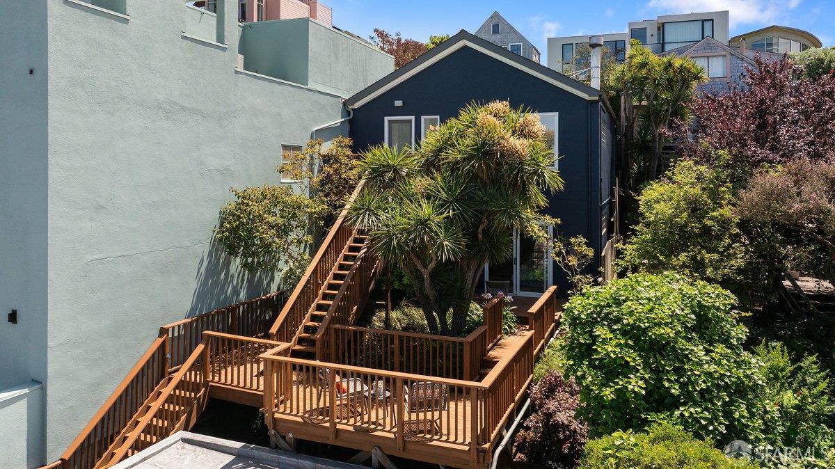 655 Duncan Street