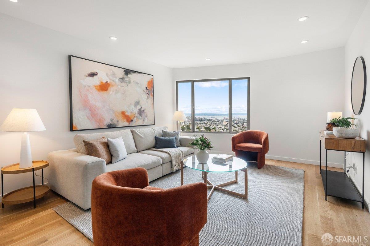 827 Corbett Avenue # 101