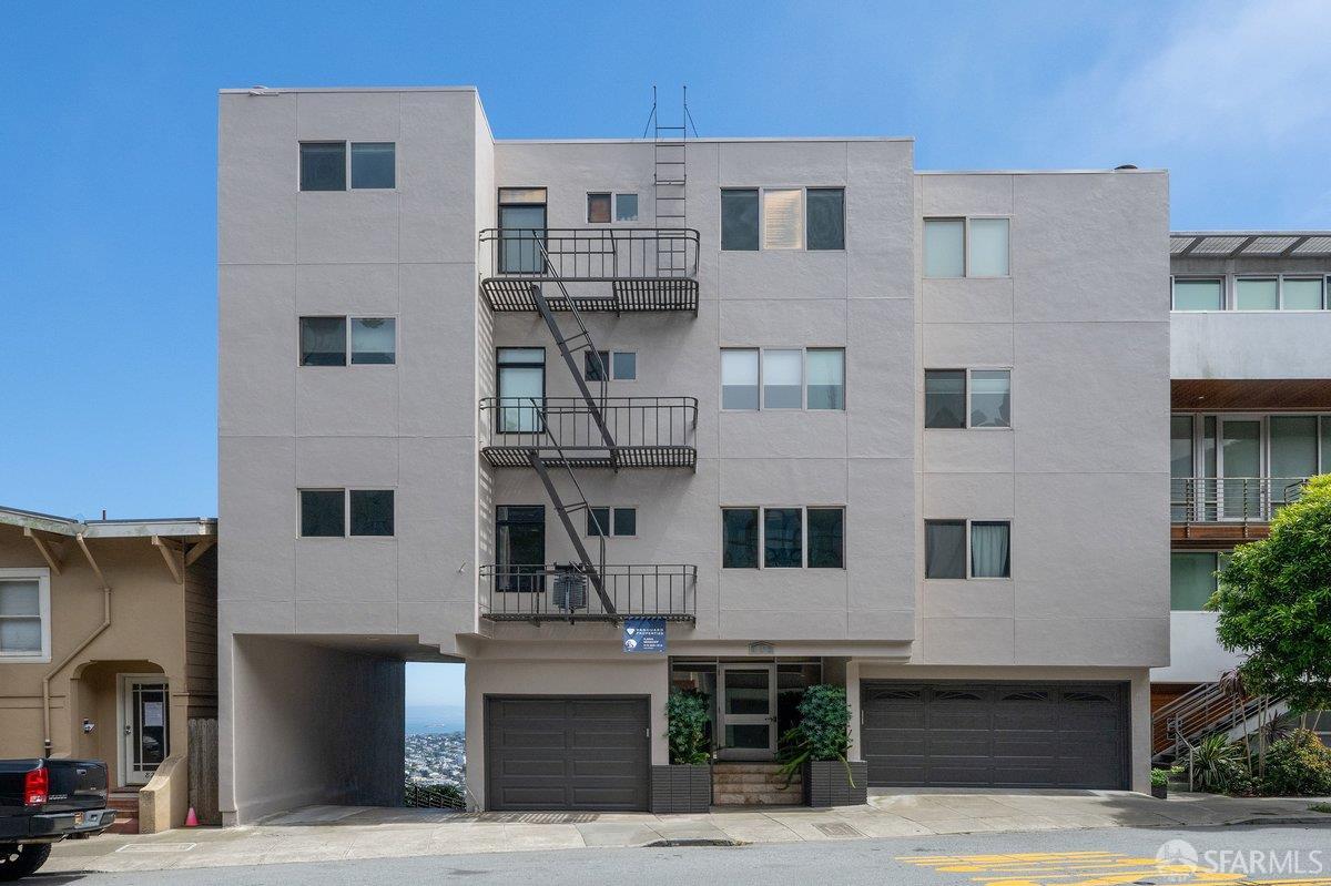 827 Corbett Avenue # 101