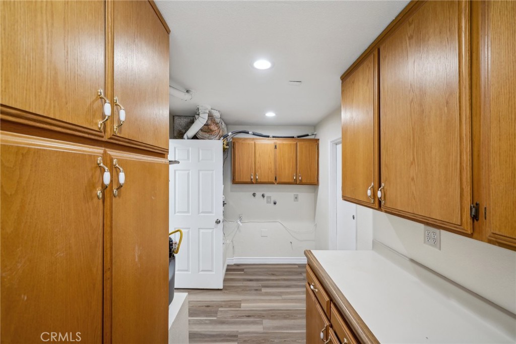 306 E Cascade Drive