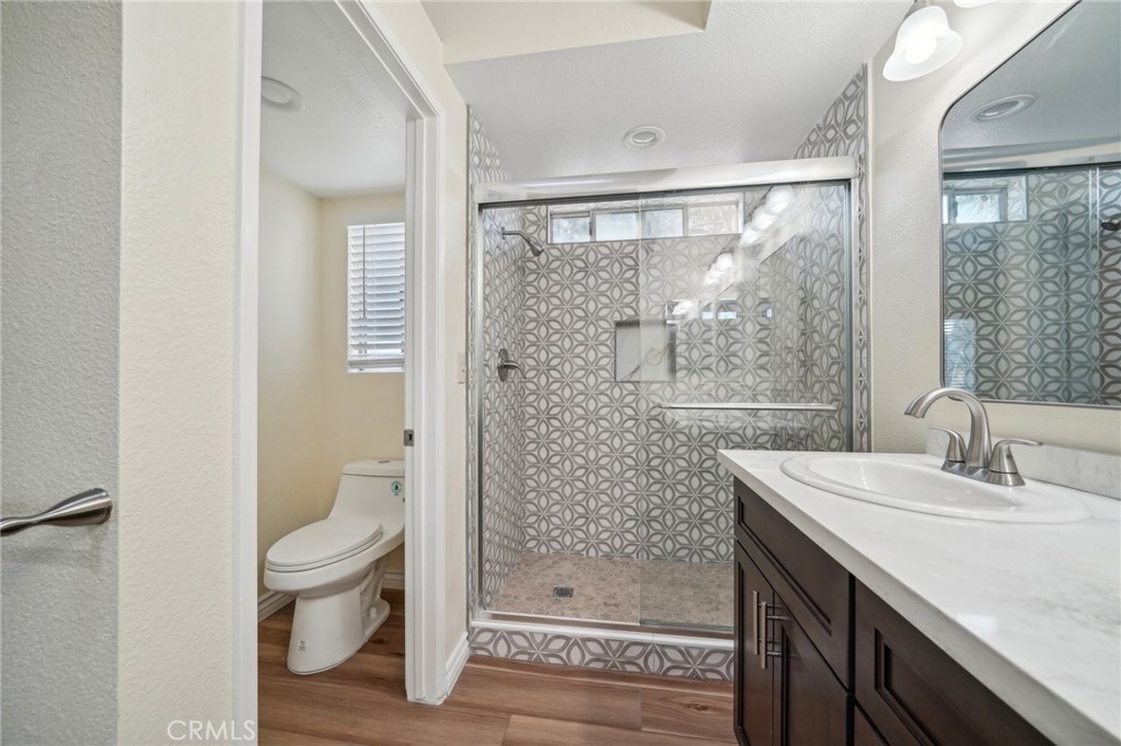 306 E Cascade Drive