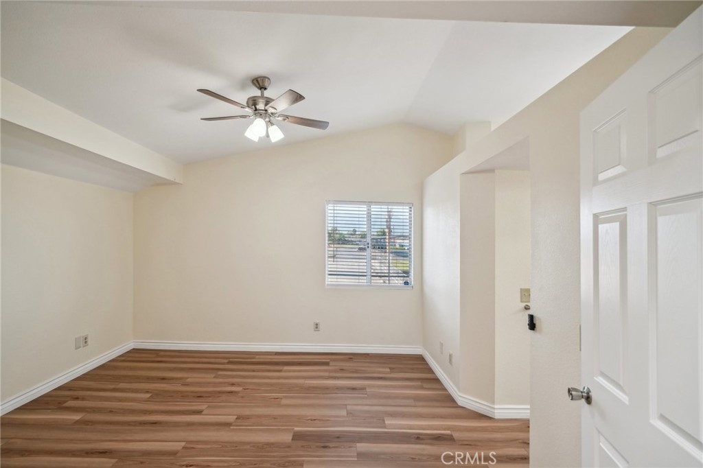 306 E Cascade Drive
