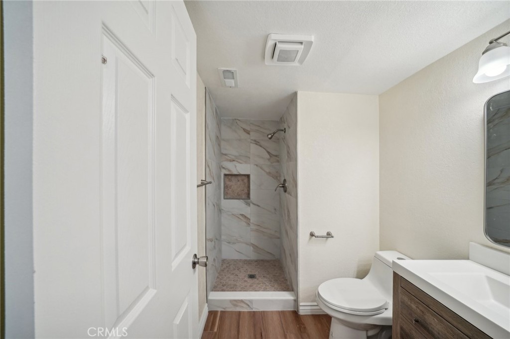 306 E Cascade Drive