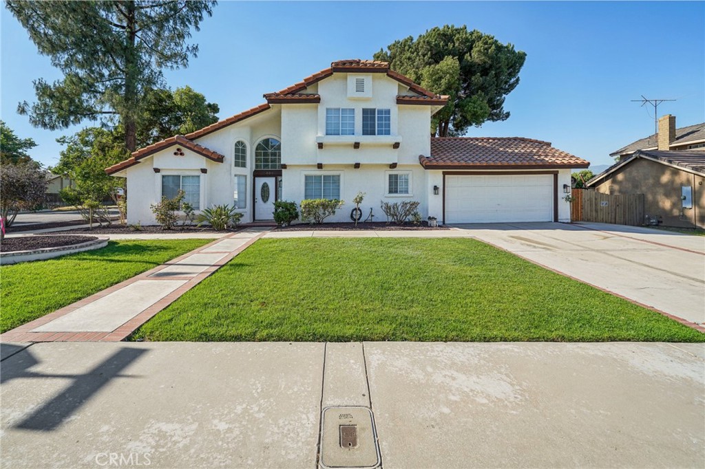 306 E Cascade Drive