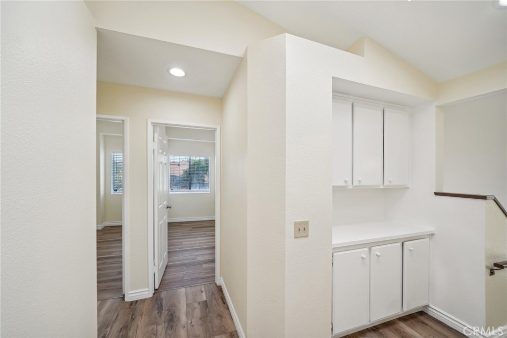 306 E Cascade Drive