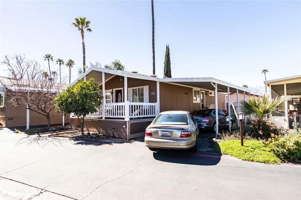 3701 Fillmore st 175