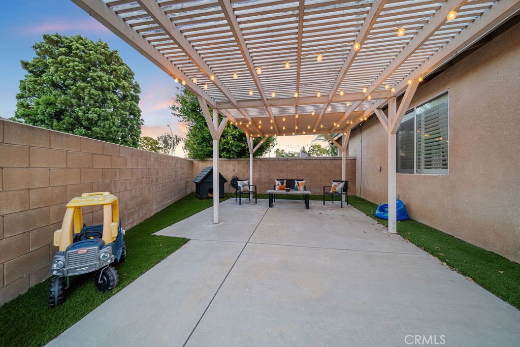 12658 Norwegian Street