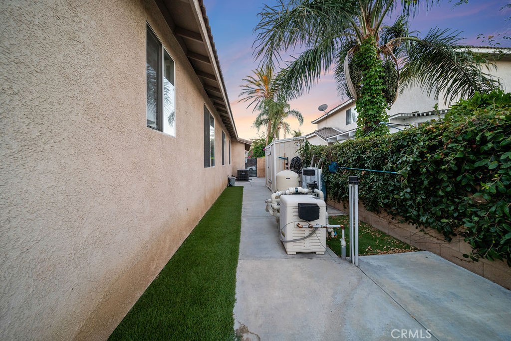 12658 Norwegian Street