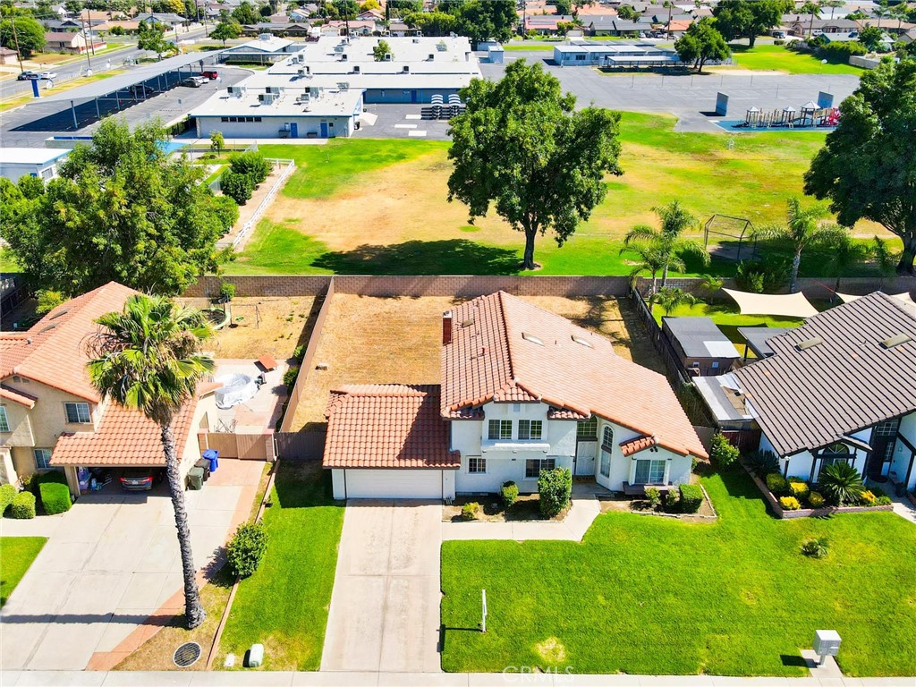 344 E Cascade Drive