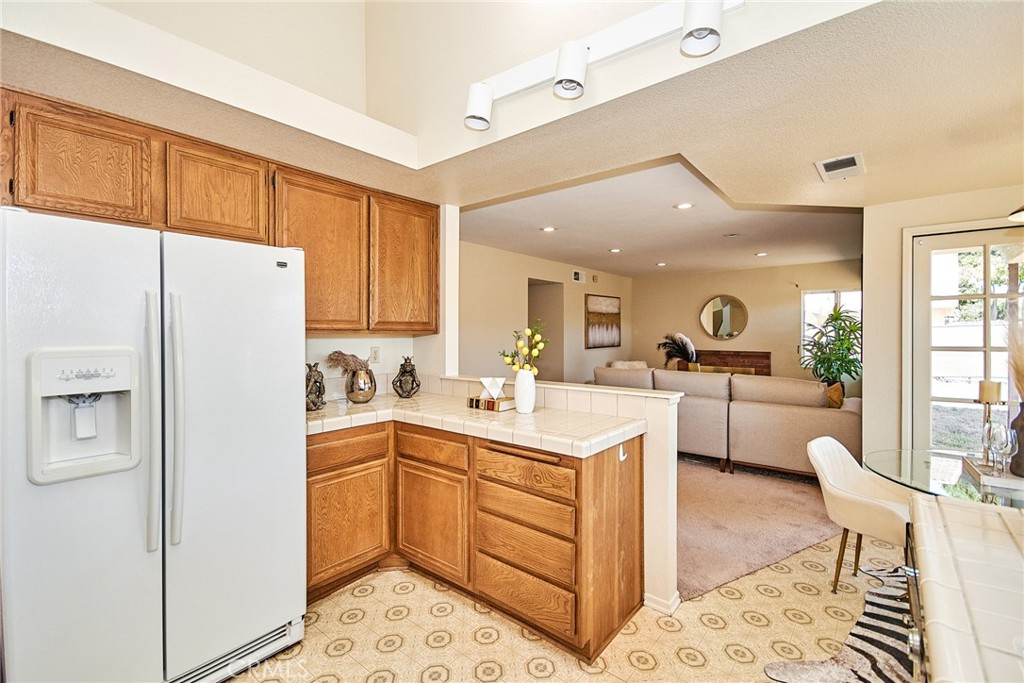 344 E Cascade Drive