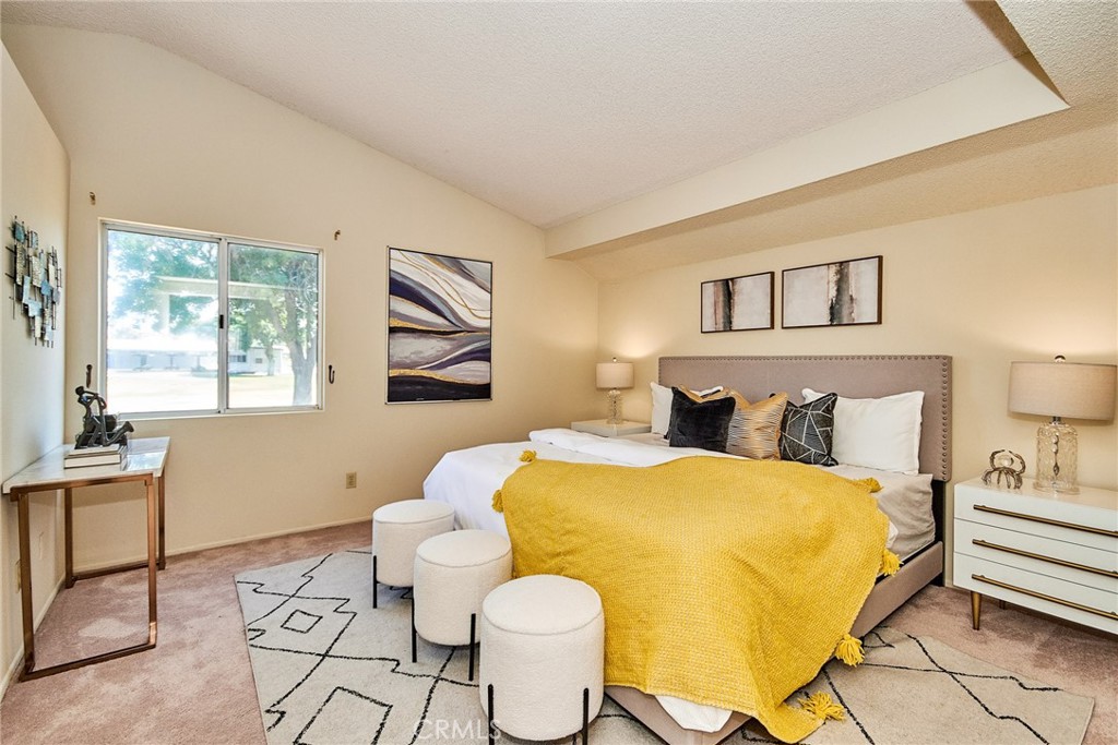 344 E Cascade Drive