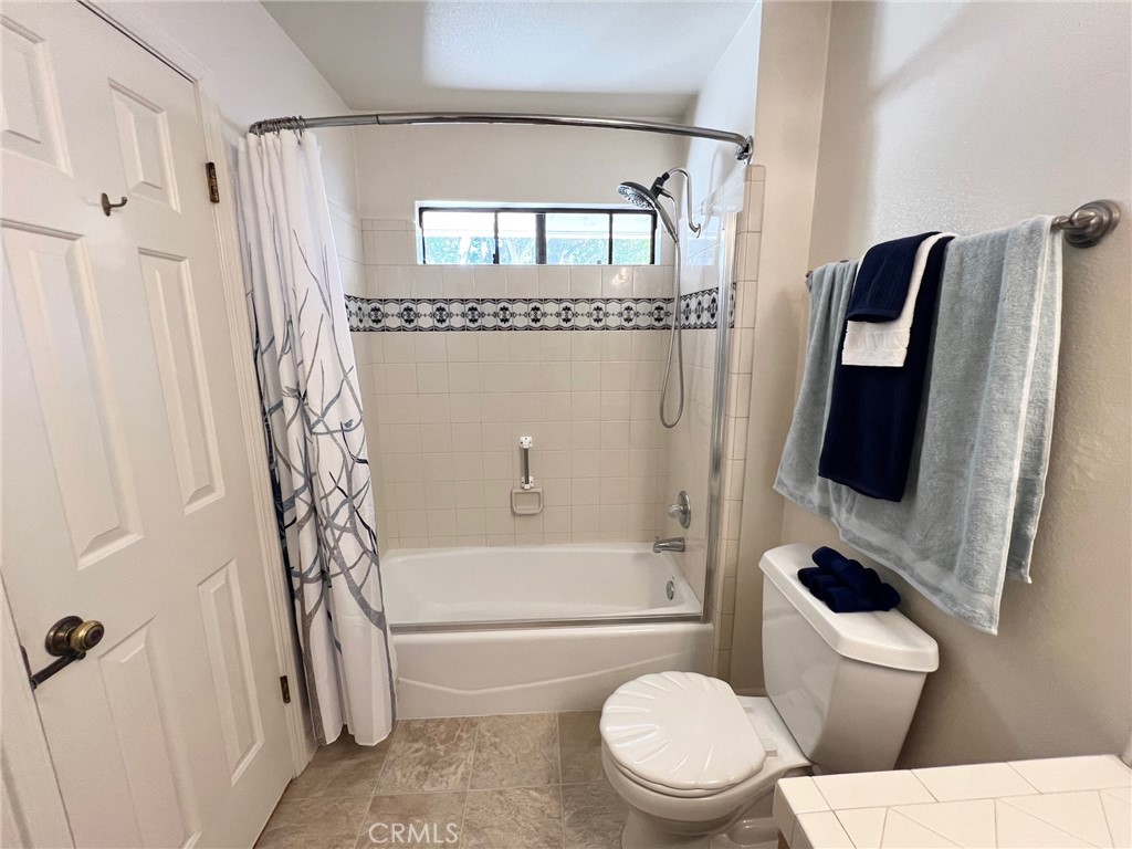 660 Napa Avenue Unit: 4