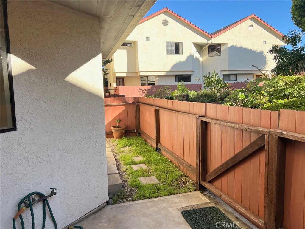 660 Napa Avenue Unit: 4