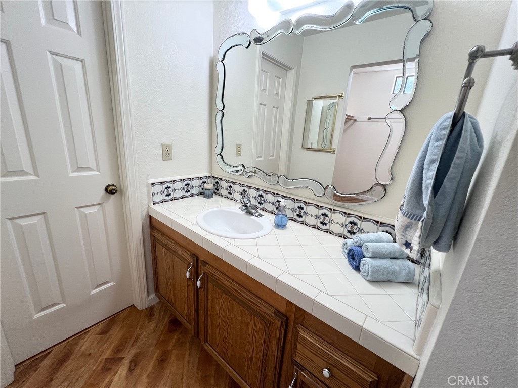 660 Napa Avenue Unit: 4