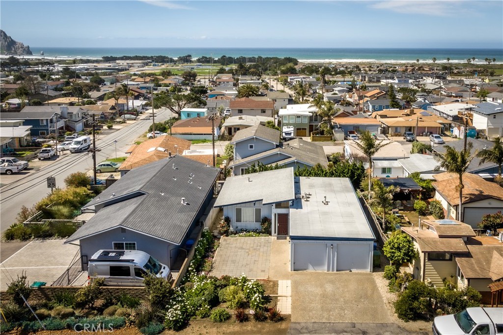 2225 Ironwood Avenue