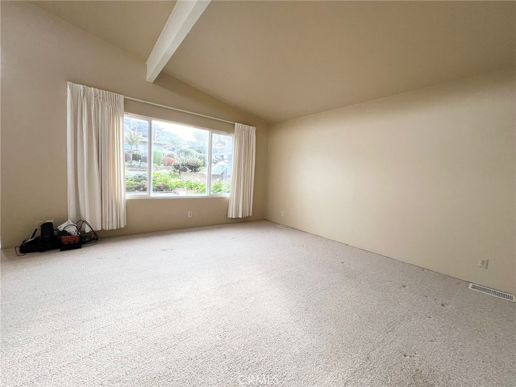 2225 Ironwood Avenue