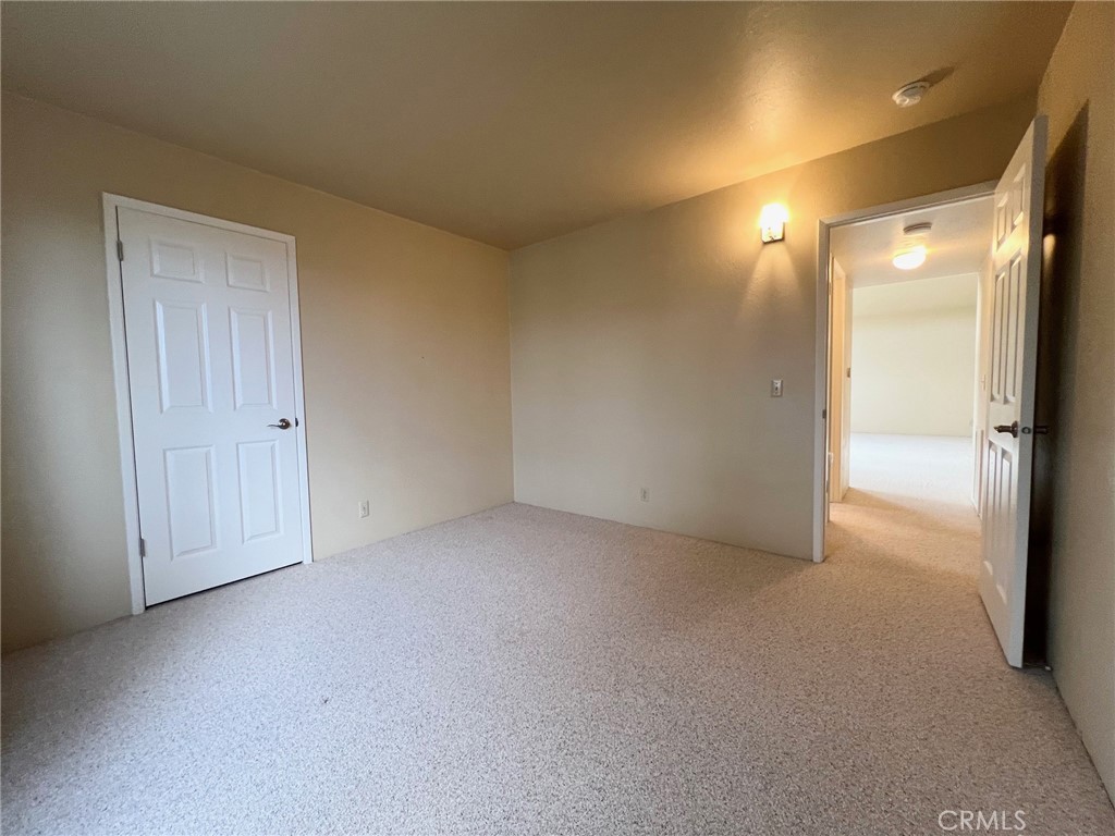 2225 Ironwood Avenue