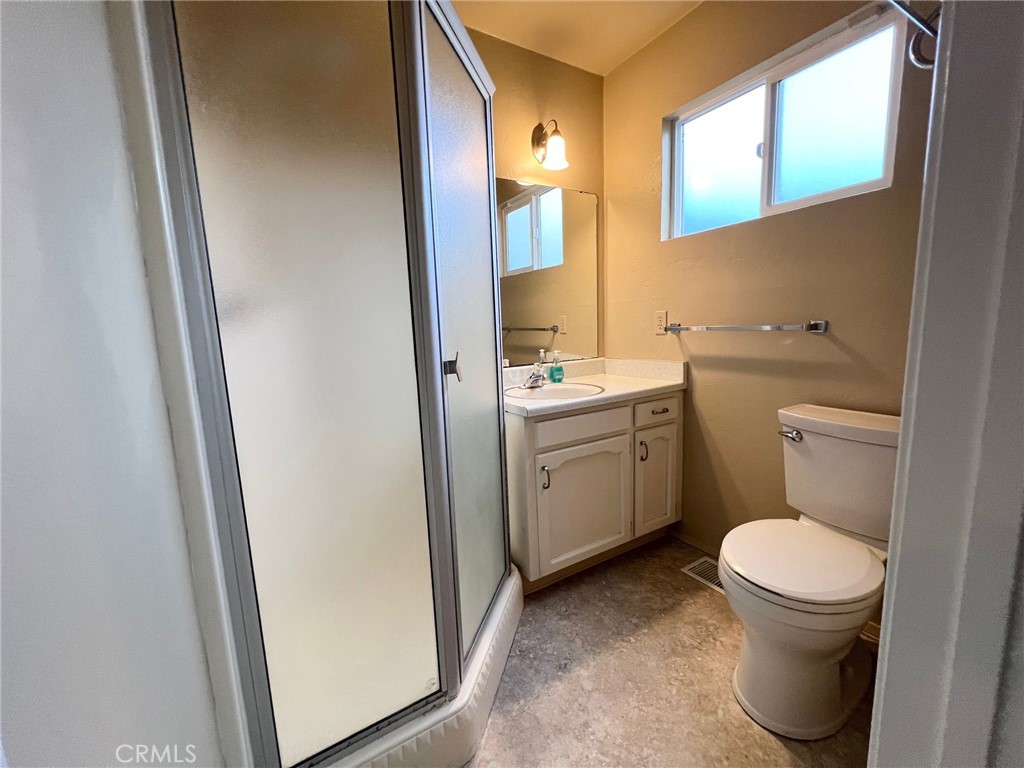 2225 Ironwood Avenue