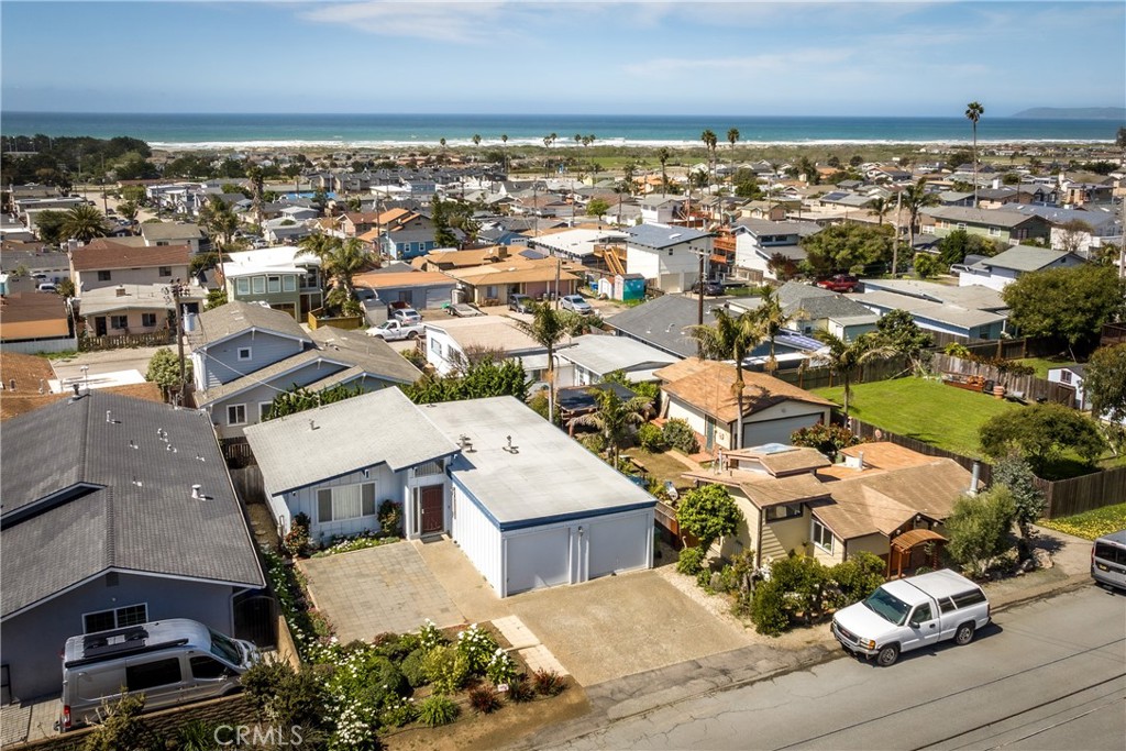 2225 Ironwood Avenue