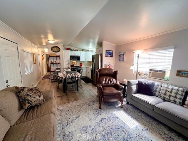 1680 Main Street 3