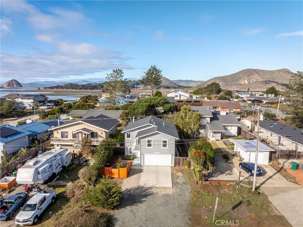 1076 Santa Maria Avenue