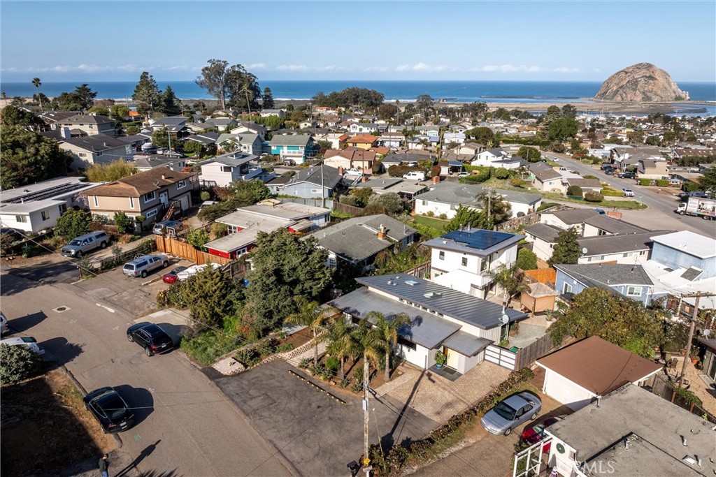 477 Kings Avenue